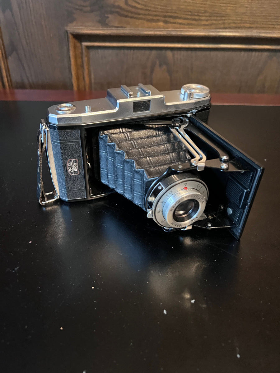 Vintage ZEISS IKON Novar-Anastigmat 1:6.3 f=105mm Folding Camera