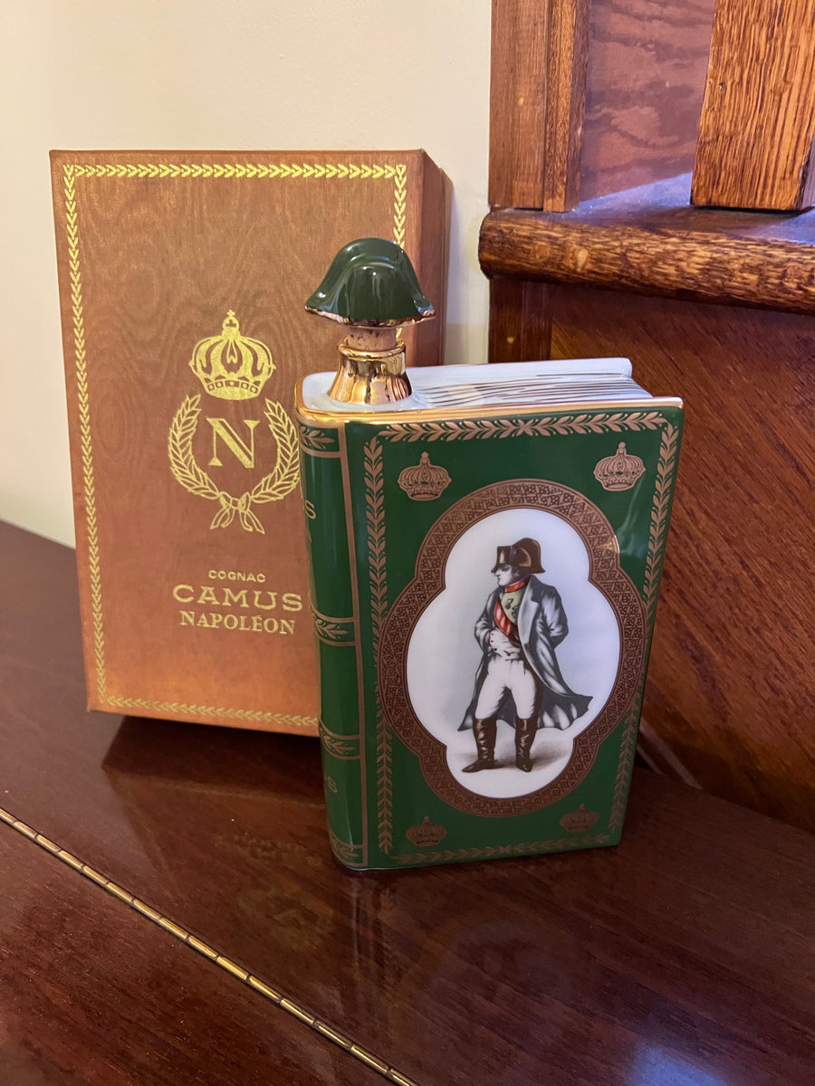 VINTAGE LIMOGES 1969 CAMUS COGNAC NAPOLEON PORCELAIN DECANTER IN