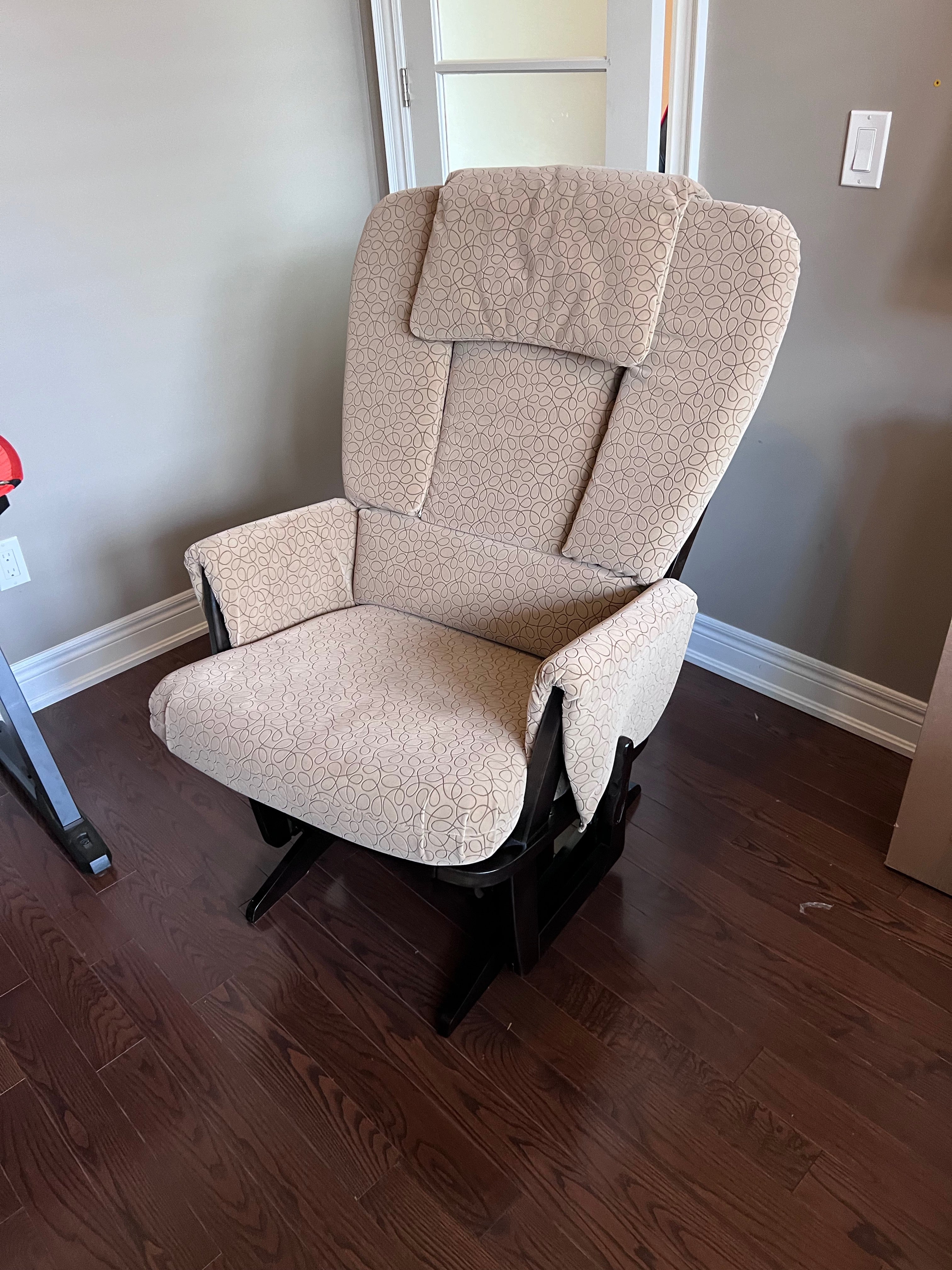 Dutailier Glider Chair – Sell My Stuff Canada - Canada's Content