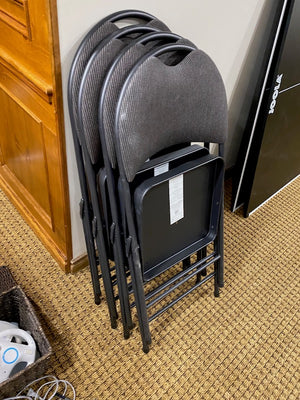 4 Folding Chairs