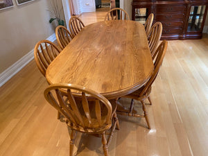 "Canadian Wood Design Ltd" Custom Made Oak Wood Dining Table + 8 Chairs