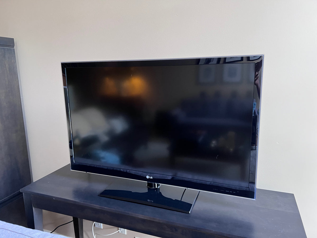 LG 47LW5600 47" 1080p LED TV Sell My Stuff Canada Canada