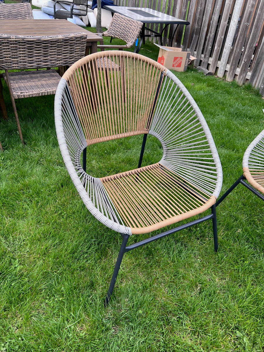 StyleWell Mix and Match Wicker Egg Patio Love Seat + 2 Chairs Wheat