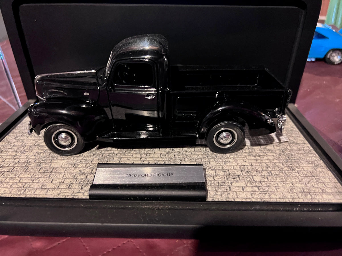 Franklin Mint Precision Models, 1940 Ford Pick-Up (with case