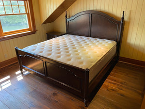 "Drexel Heritage" Dark Brown King Bed Frame