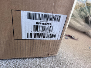 BRAND NEW KitchenAid - 16 Cup Food Processor in Red - KFP1642CA