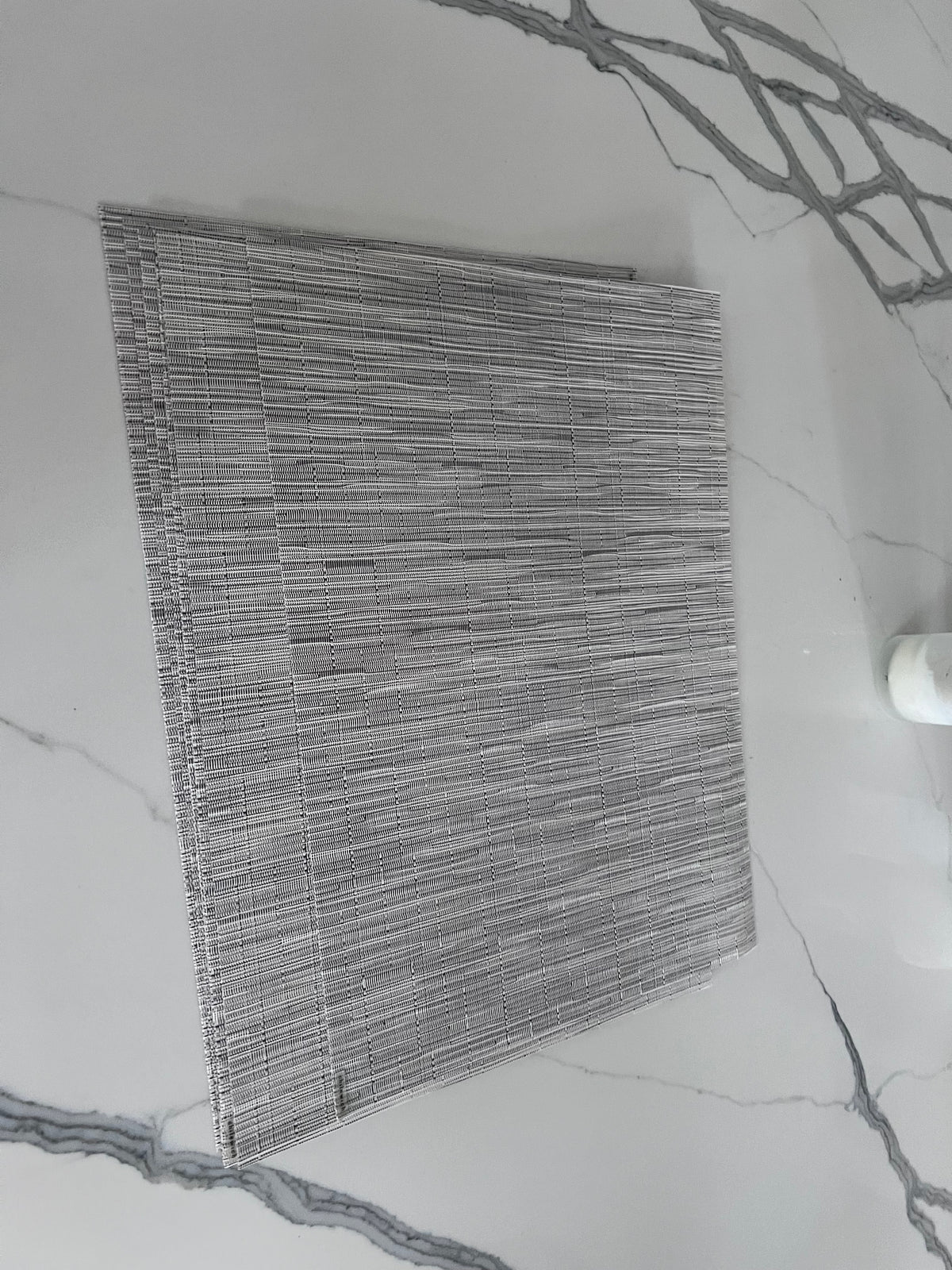 7 CHILEWICH BAMBOO Rectangular Placemats, Fog (*retail $161)