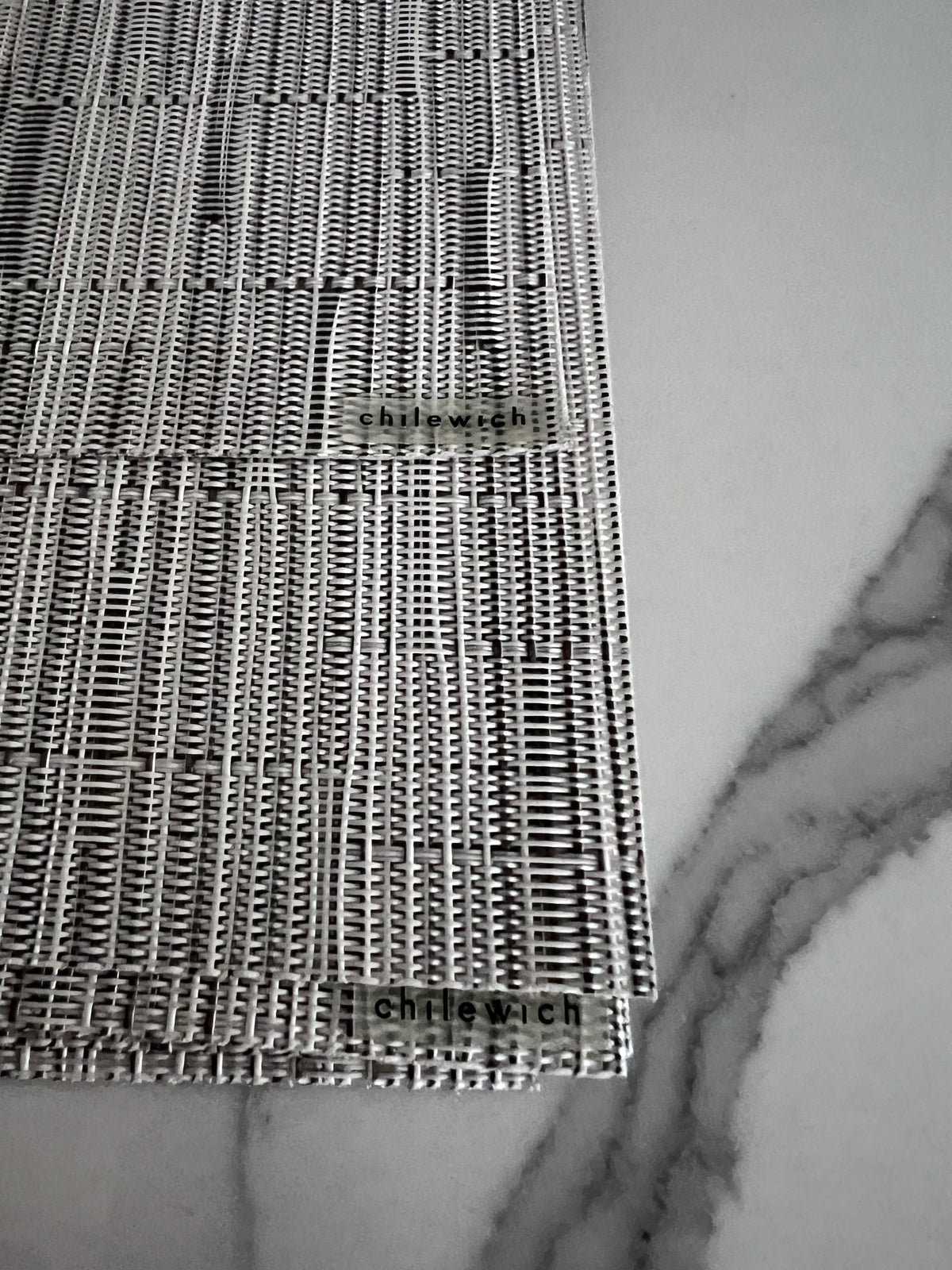 7 CHILEWICH BAMBOO Rectangular Placemats, Fog (*retail $161)