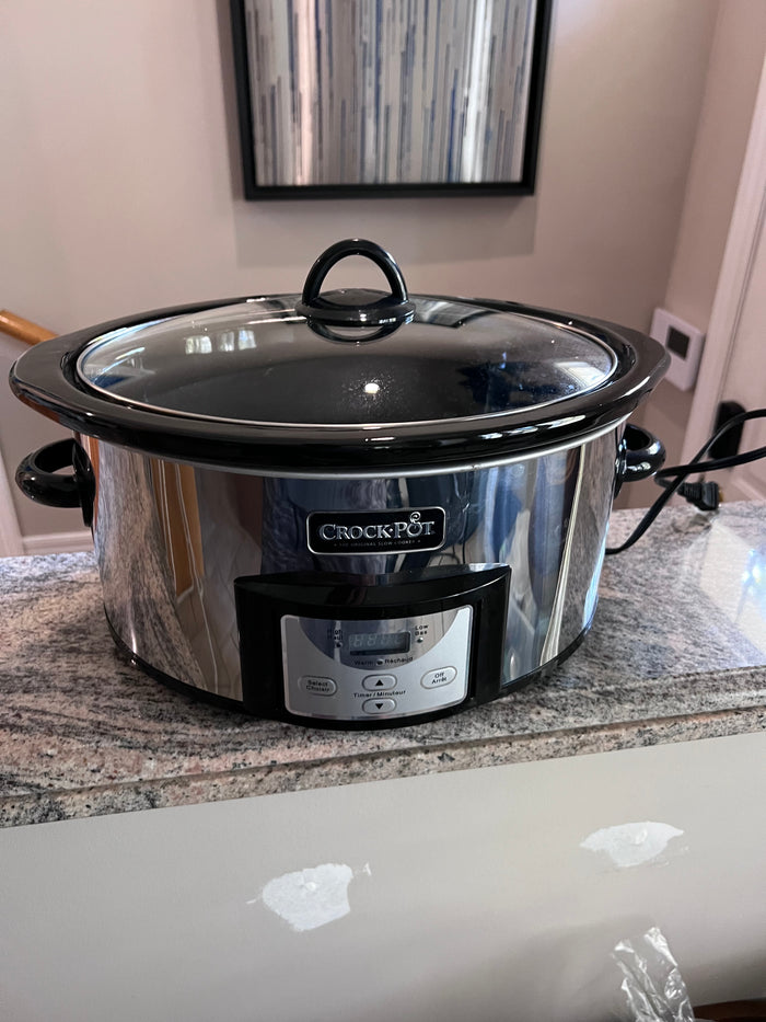 LIKE NEW Crock-Pot 6-Quart Programmable Slow Cooker, Stainless Steel (**new item added)