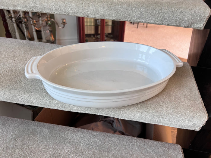 Le Creuset White Oval Baking Dish