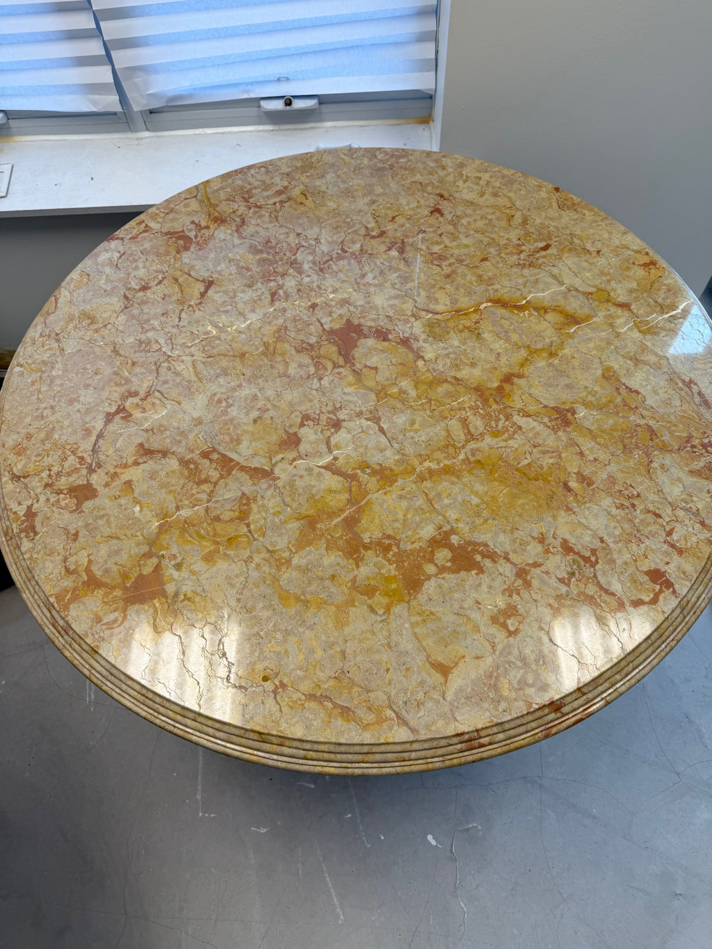 Drexel Heritage English Regency Round Marble Top Center Table