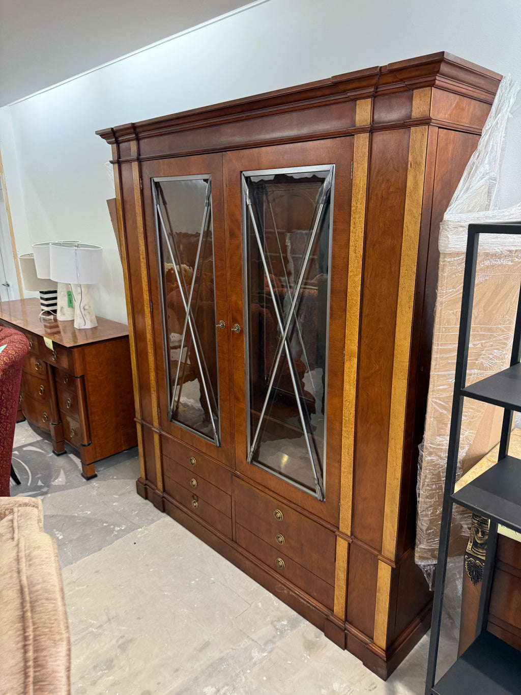 Henredon Neoclassical Cherry and Burl Wood China Display cabinet