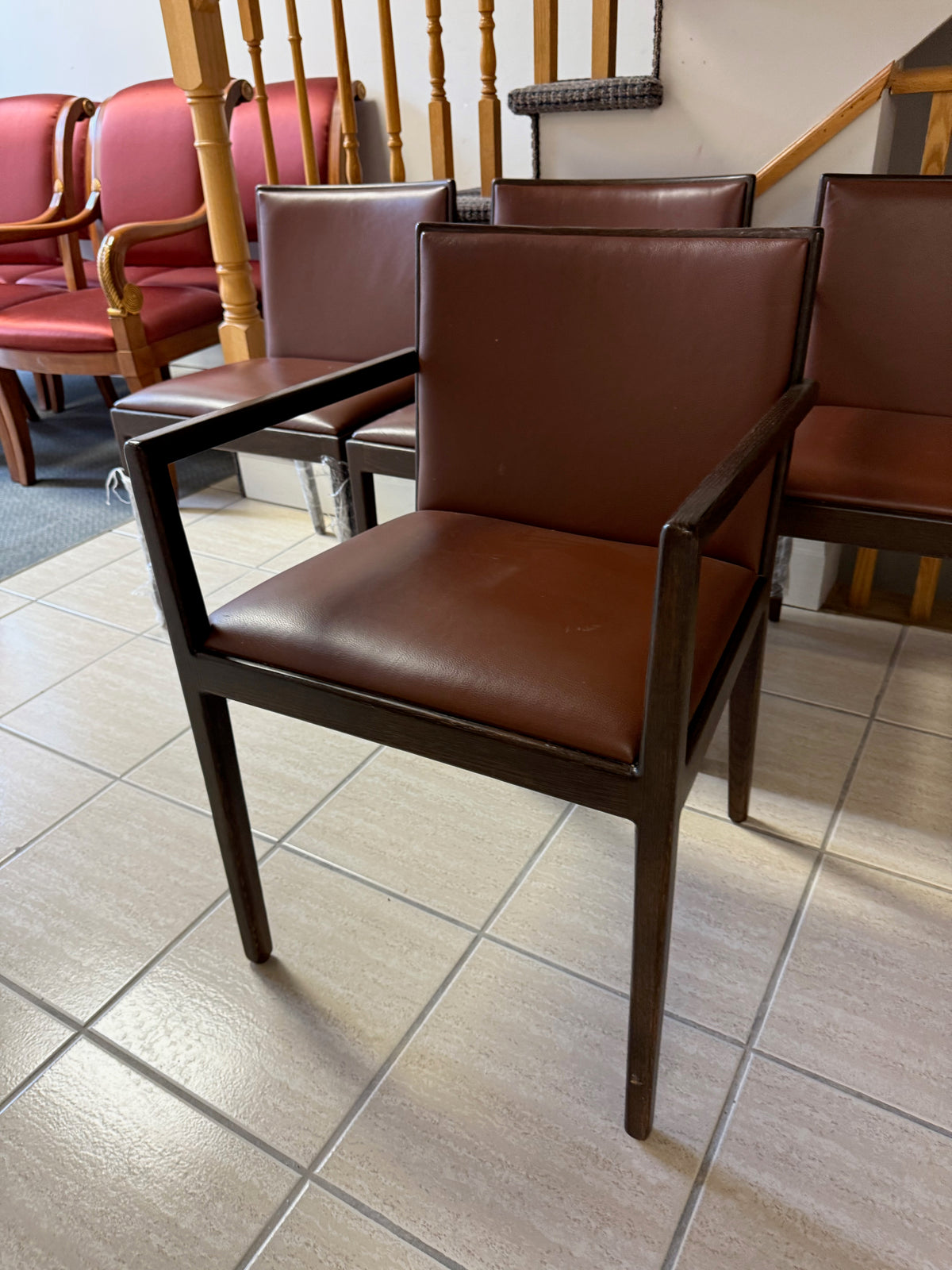 Set of 5 'Andreu World' Leather Chairs