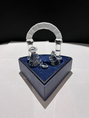 Swarovski Crystal 116160 Nativity Holy Family with Arch