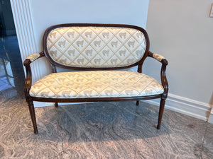 Settee with Leopards Design