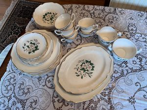 Hawthorne Georgian China 22kt Gold Dinnerware Lot