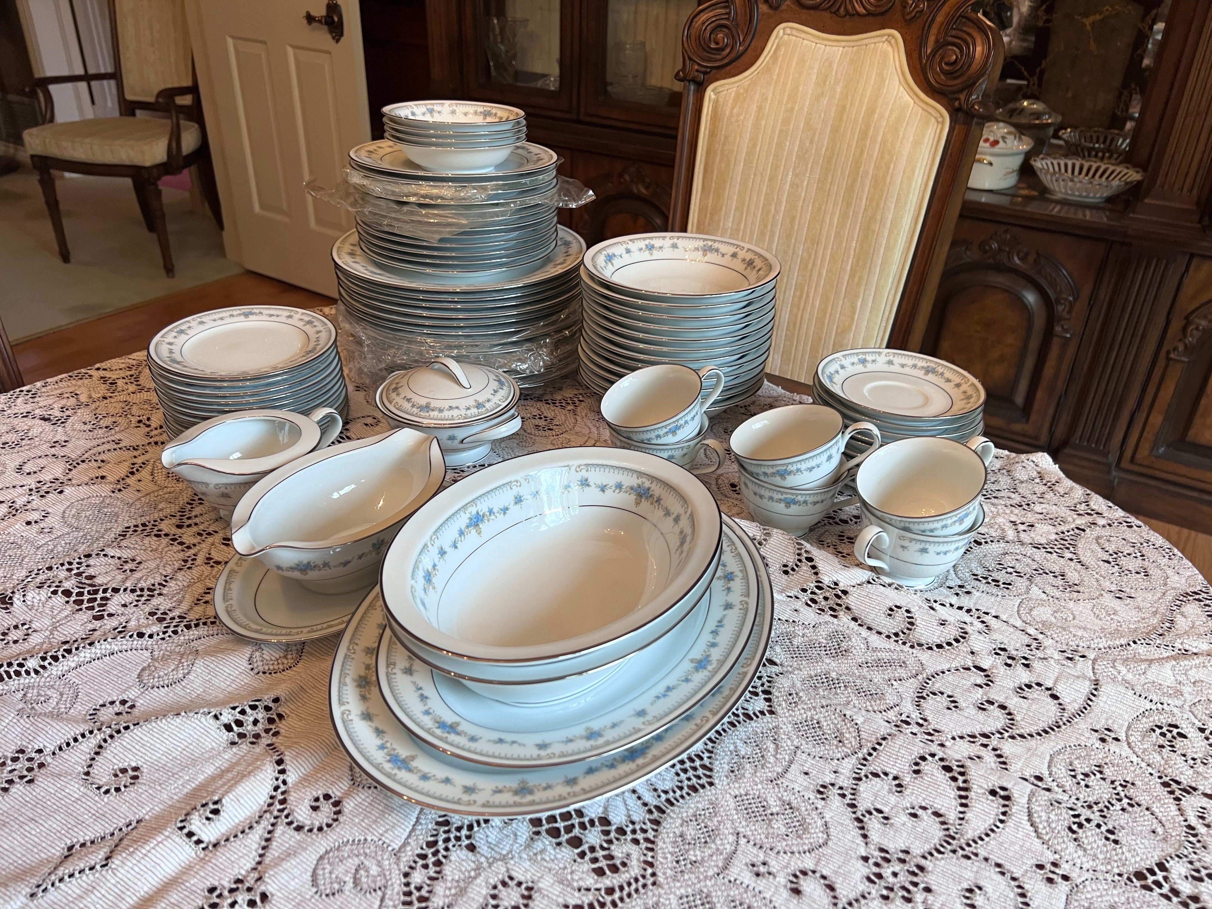 Nitto Ware by Noritake Japan 2166 Rosalinda, Dinnerware Set – Sell
