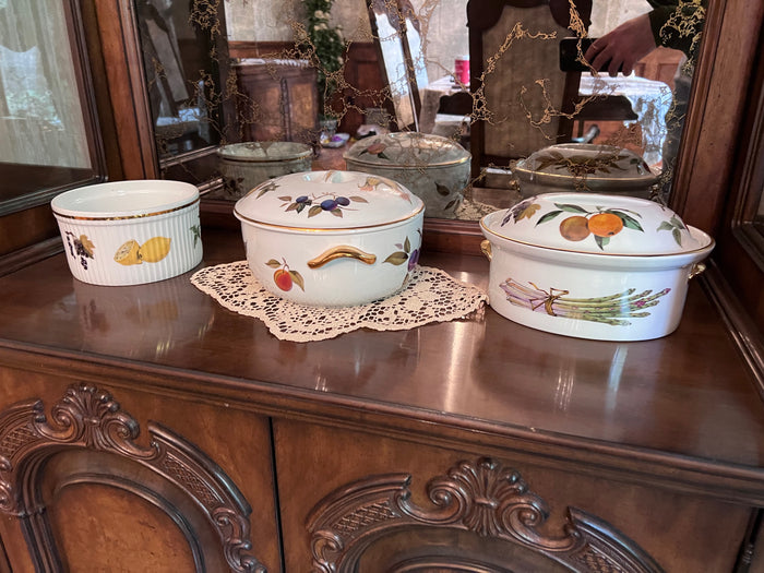 Royal Worcester Evesham 3pc Lot
