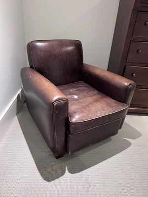 'Roots Canada' Brown Leather Rustic Chair