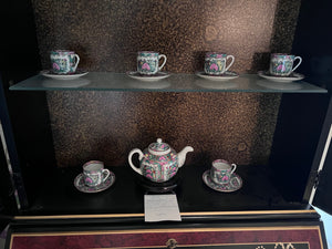 Vintage Chinese Porcelain Small Teapot + 6 Demitasse Cups & Saucers