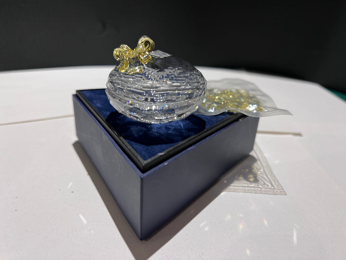 Swarovski Crystal 666890 Anna's Jewel Box with Yellow Hearts
