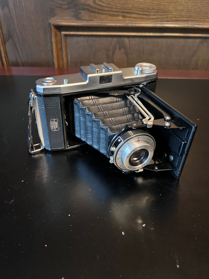 Vintage ZEISS IKON Novar-Anastigmat 1:6.3 f=105mm Folding Camera