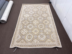 Pottery Barn Kids Beige Rug, 5x8