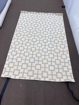 Beige & White Squares Rug, 5x8
