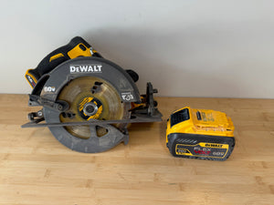DeWalt DCS575 FLEXVOLT 60V MAX Lithium-Ion Brushless 7-1/4" Cordless Circular Saw with Brake, with 9.0ah Battery