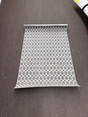 Grey & White Honeycomb Area Rug, 3x5