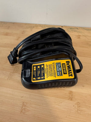DeWalt 12v/20v max Charger