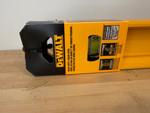 BRAND NEW DeWalt 48" Heavy Duty Beam Level