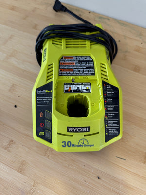 Ryobi P117 One+ 18 Volt Dual Chemistry IntelliPort Lithium Ion and NiCad Battery Charger (Battery Not Included, Charger Only)
