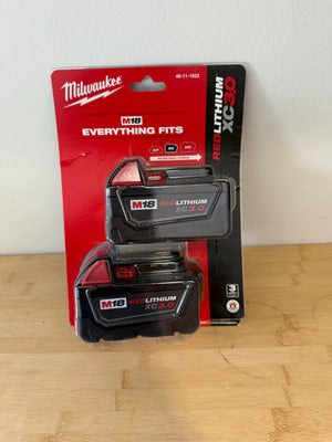 BRAND NEW Pack of 2 Milwaukee 48-11-1822 8V M18 Lithium-Ion Extended Capacity (XC) 3.0 Ah REDLITHIUM Batteries