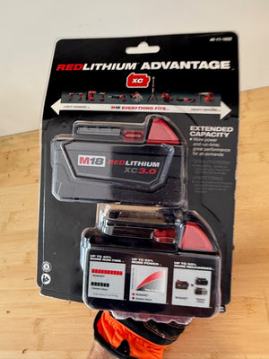 BRAND NEW Pack of 2 Milwaukee 48-11-1822 8V M18 Lithium-Ion Extended Capacity (XC) 3.0 Ah REDLITHIUM Batteries
