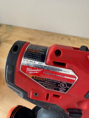 Milwaukee 2504-20 M12 FUEL12-Volt Brushless 1/2 In Hammer Drill /Driver with M12 CP 2.0 Battery + Charger