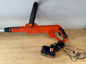Black & Decker LST300 20V MAX Lithium-Ion Cordless 12-inch 2-in-1 String Trimmer/Edger with 4.0AH Battery + Charger