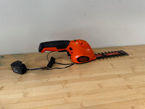 Black & Decker GSL35 6 in. 3.6V Lithium-Ion Cordless 2-in-1 Compact Garden Shears & Trimmer (*does not include the 4" blade)