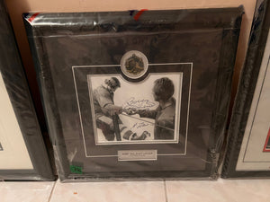 Autographed Bobby Hull & Guy Lafleur 1976 Team Canada Frame