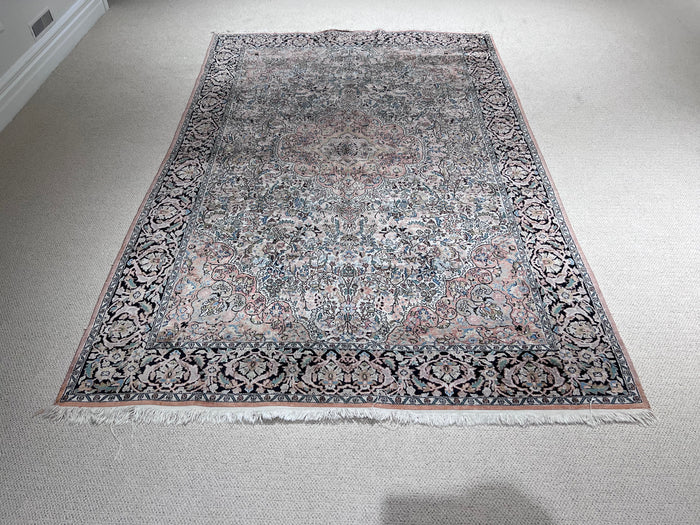 Hand Made 100% Wool Persian Rug