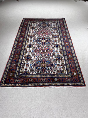 100% Wool Indian Hand Made Rug