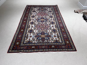 100% Wool Indian Hand Made Rug