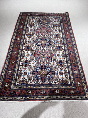 100% Wool Indian Hand Made Rug