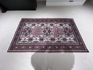 100% Wool Indian Hand Made Rug