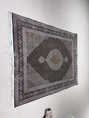 100% Wool Mahi Tabriz Rug