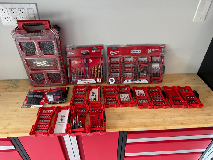 BRAND NEW & LIKE NEW Milwaukee Accessories Lot (*includes a BRAND NEW M12 XC 6.0 Battery)