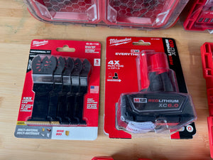 BRAND NEW & LIKE NEW Milwaukee Accessories Lot (*includes a BRAND NEW M12 XC 6.0 Battery)