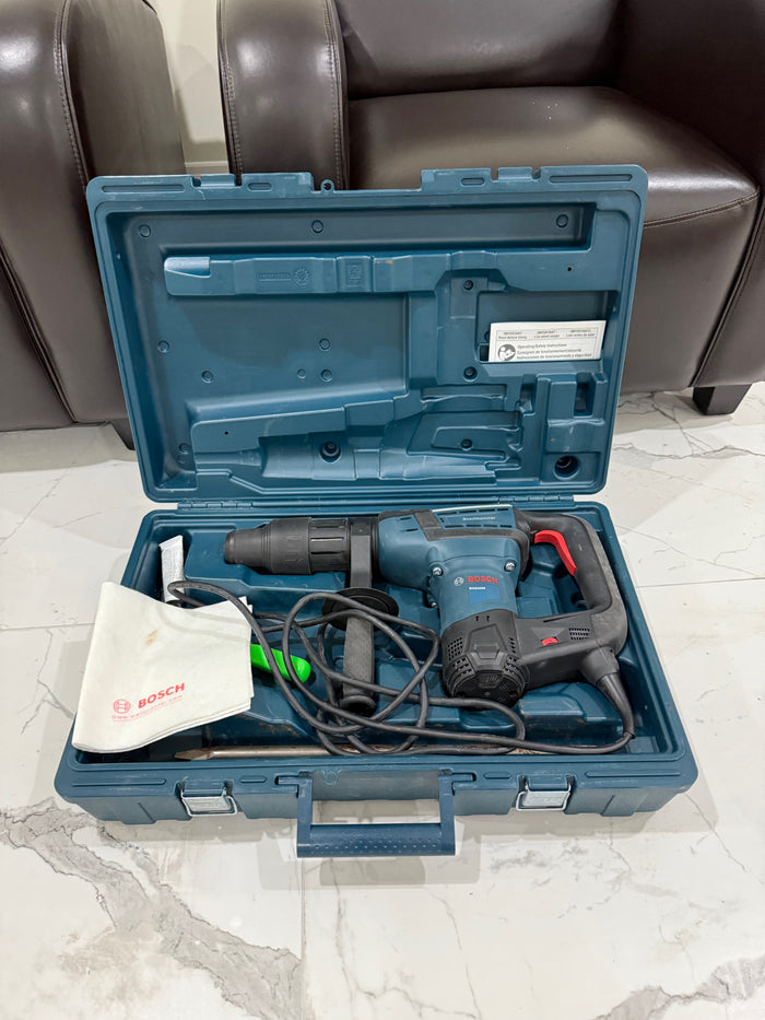 Bosch RH540M  120V Corded 1 9/16-inch SDS-Max Combination Hammer Drill with Carrying Case