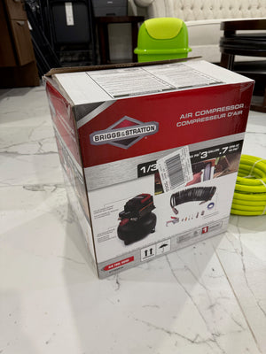 BRAND NEW Briggs & Stratton 3 Gallon 1/3HP Air Compressor