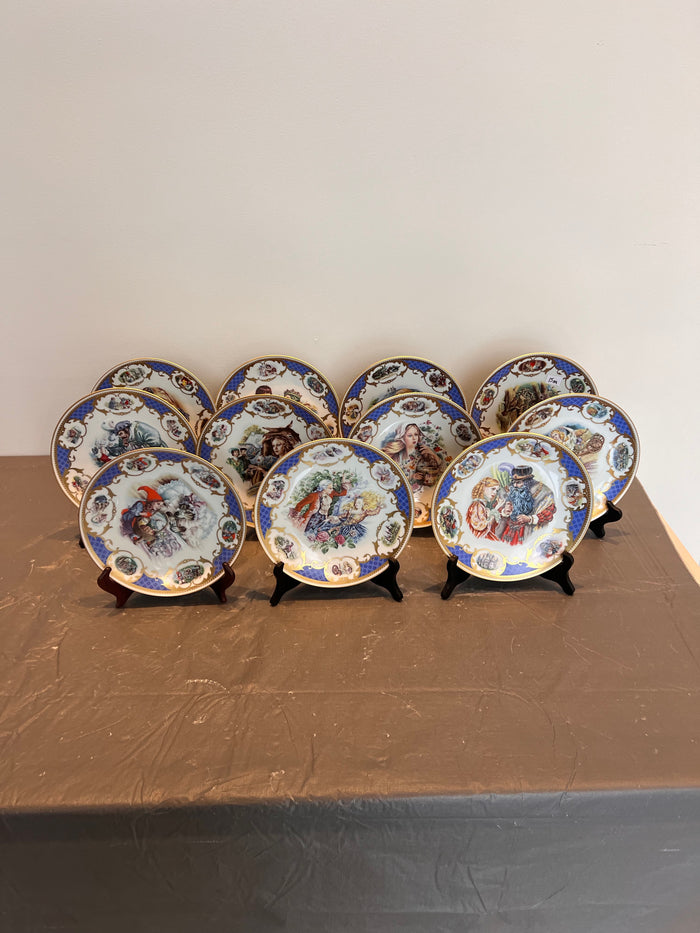 11 Jegou Porcelaine De Limoges Fairy Tales Collector Plates on Stands